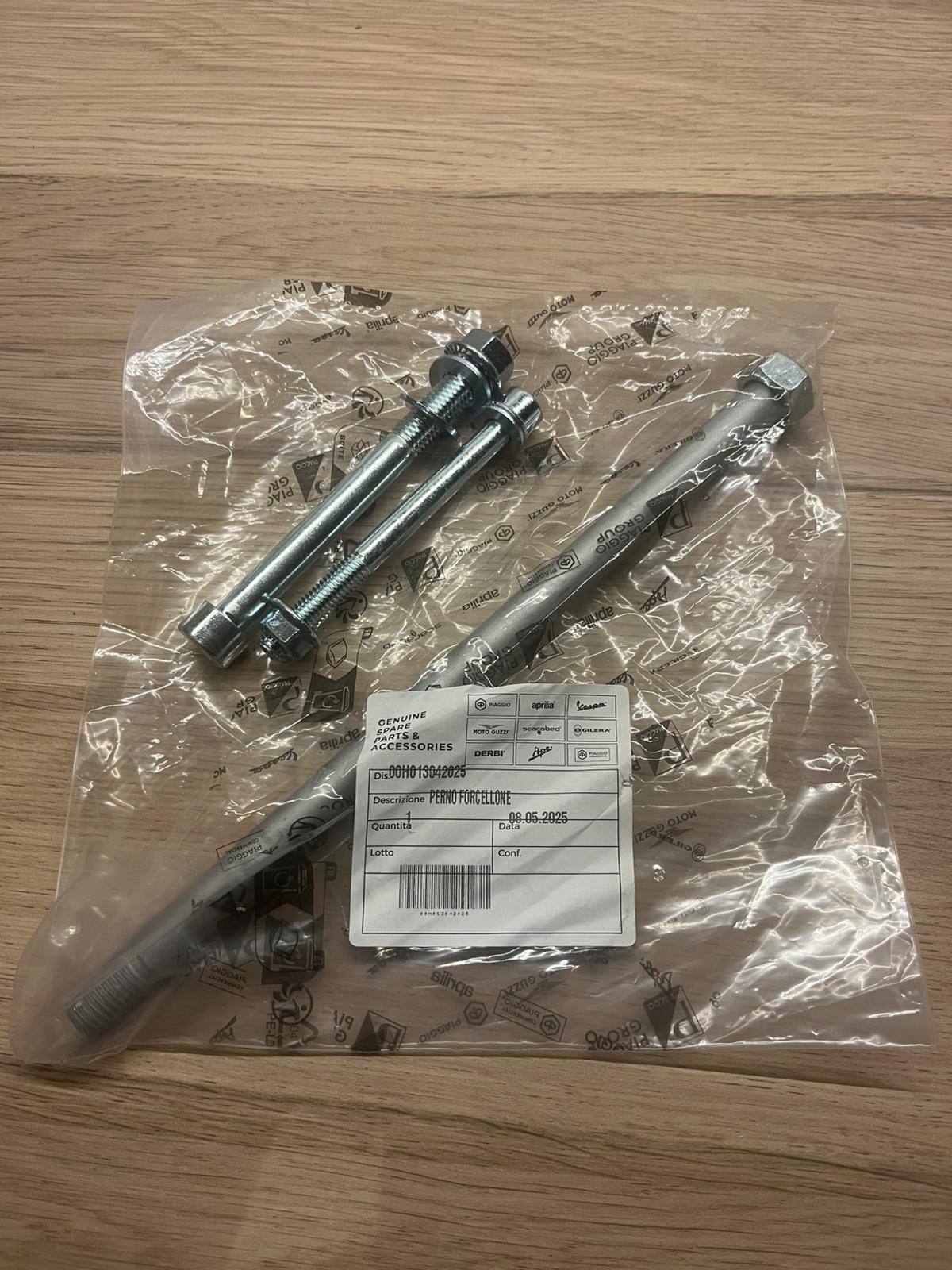 Blokbouten Set Inclusief Achterbrug As Derbi euro 2/3/4